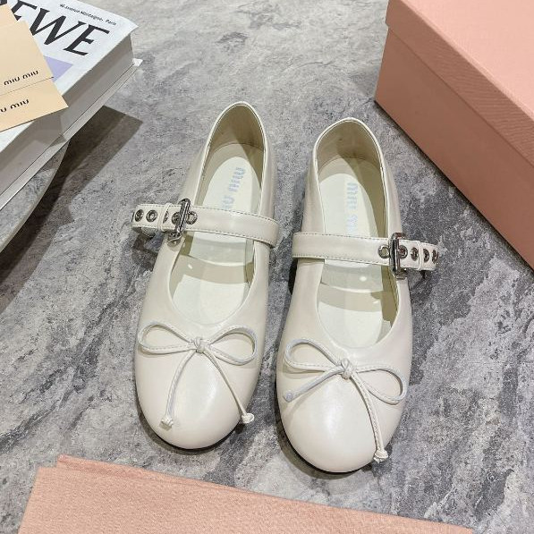 New Counter ORI MIUMIU leather ballet shoes