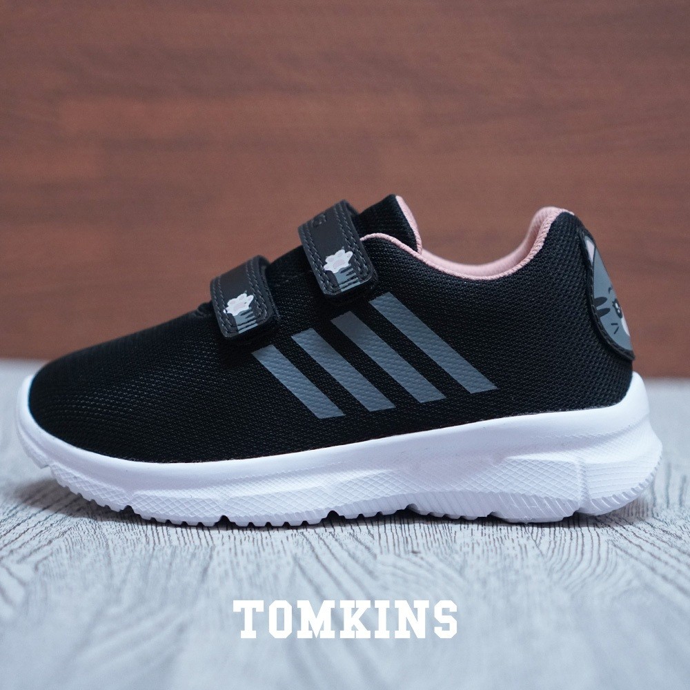 TOMKINS Sepatu Anak TK Strays - Black Pink