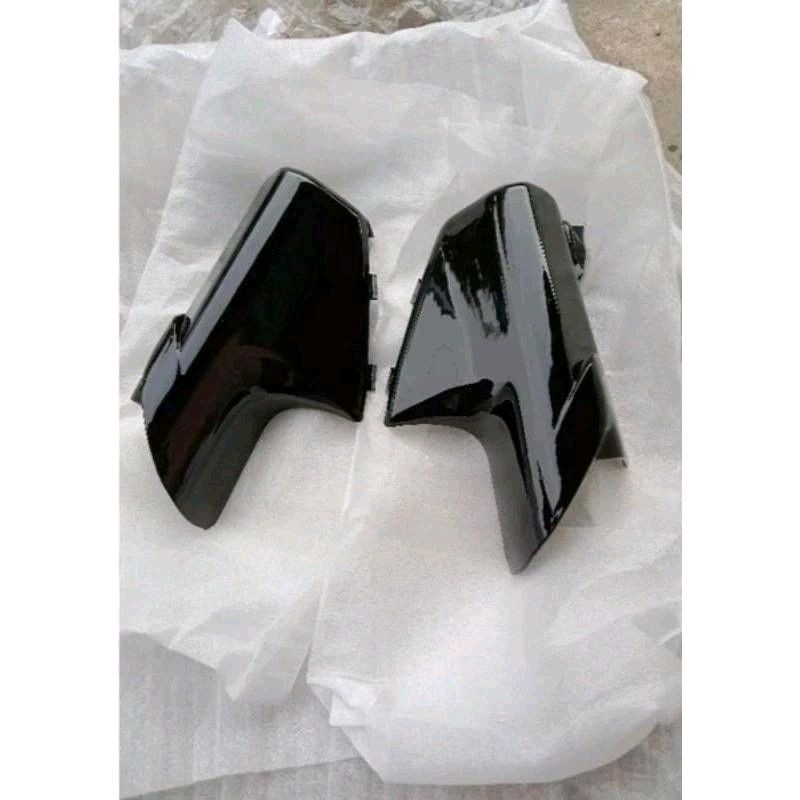 TUTUP SKOK DEPAN YAMAHA FIZ R/VEGA R LAMA HITAM GLOSY MIRIP ORIGINAL