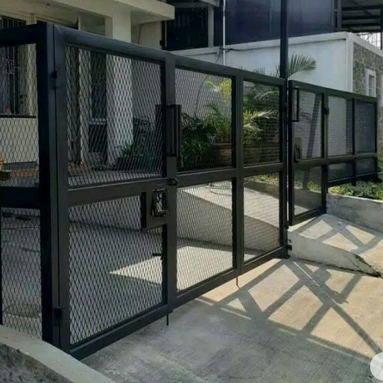 pagar besi rumah minimalis moderen