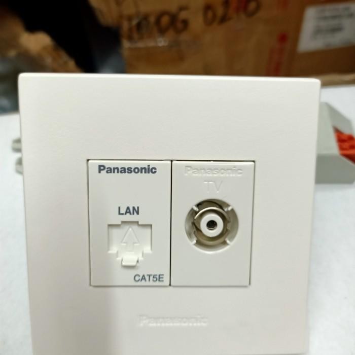 Outlet Data Cat 5e + Outlet TV Panasonic