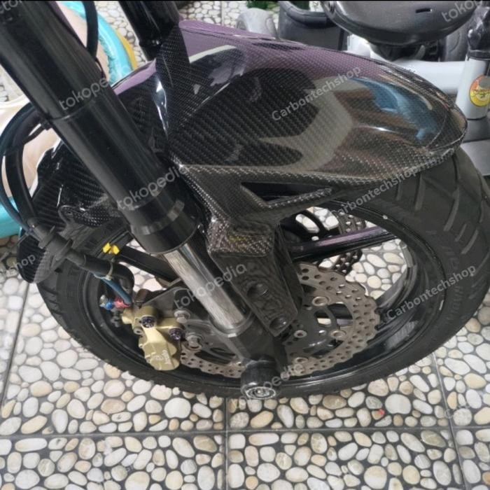 Spakbor depan Carbon Kevlar Kawasaki Versys 650