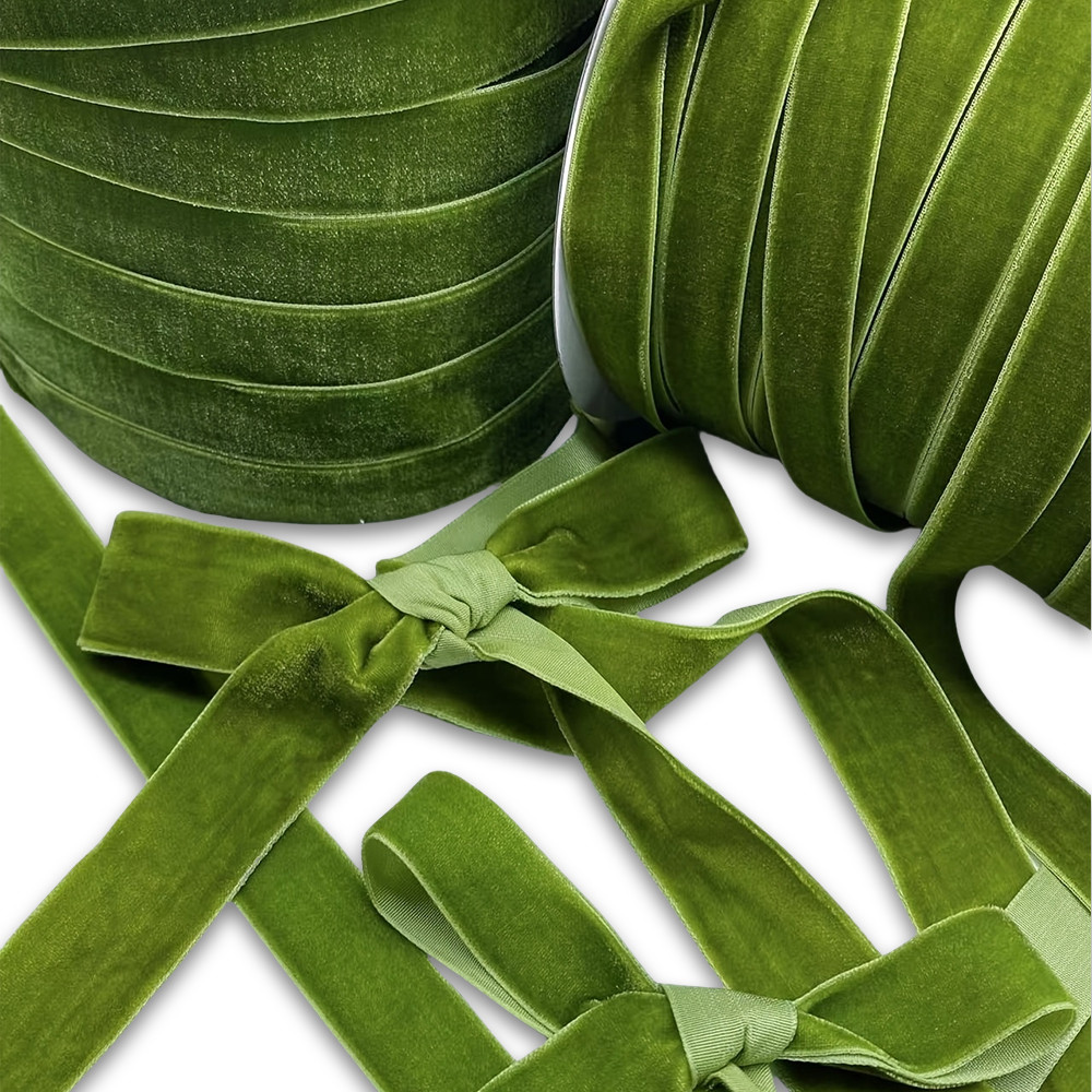 

Size 5 lush green velvet ribbon, perfect for Valentine's Day, weddings, and teenage shower decorations | Perfect for DIY crafts,