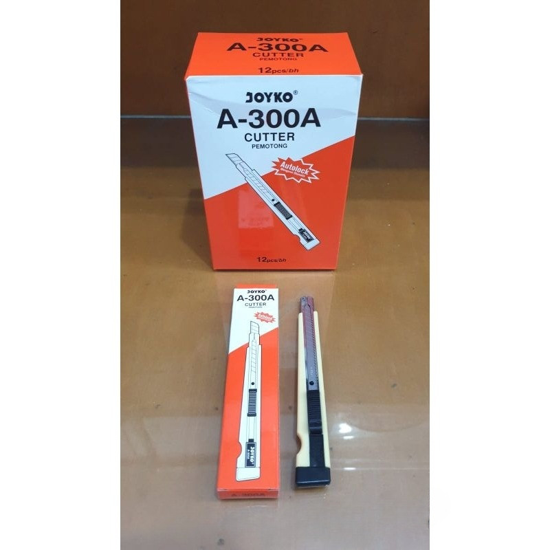 

( 12 Buah ) A 300 Cutter Silet Blade Pisau Joyko A-300A Kecil A-300 A300