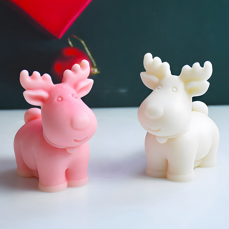 

3D Christmas Deer Fragrance Candle Silicone Mold DIY Bell Deer Resin Plaster Mold Gypsum Clay Mold Home Festival Decor Ornament
