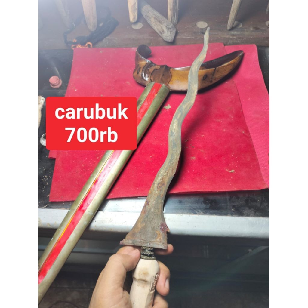 keris carubuk termurah sepuh Majapahit dari Wesi aji ori Majapahit