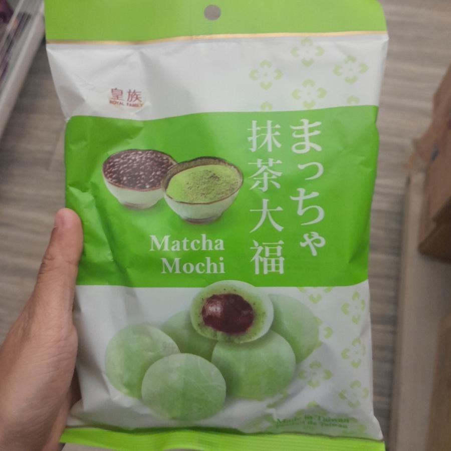 

Royal Family Matcha Mochi Snack Jepang 120gr