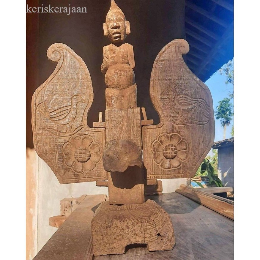 

blawong keris sayap semar dari kayu jati ori termurah isi 1 keris garap alus bk Keris sengkelat majapahit mataram kartosuro kartasura antik