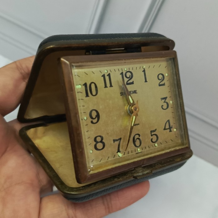 Supreme Jam Saku Vintage Manual