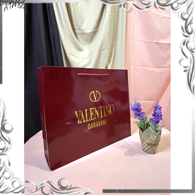 

Paper Bag VALENTINO Import Tebal Paper Bag Pembungkus Kado