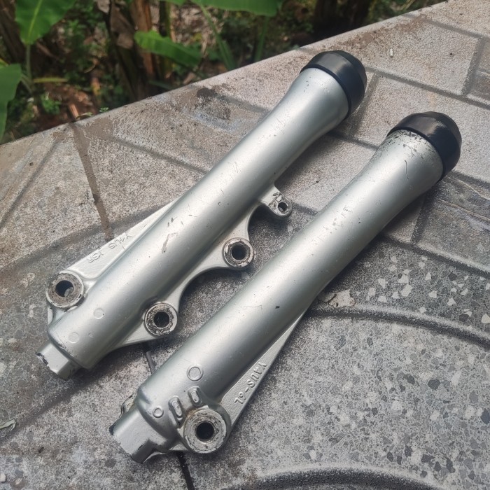 bottom tabung shock breaker depan yamaha vega fiz r f1z original ori