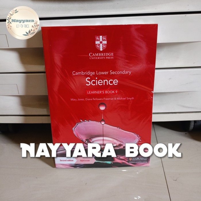 

BUKU C LOWER SECONDARY SCIENCE Learner's Book 9 - BLACK AND WHITE