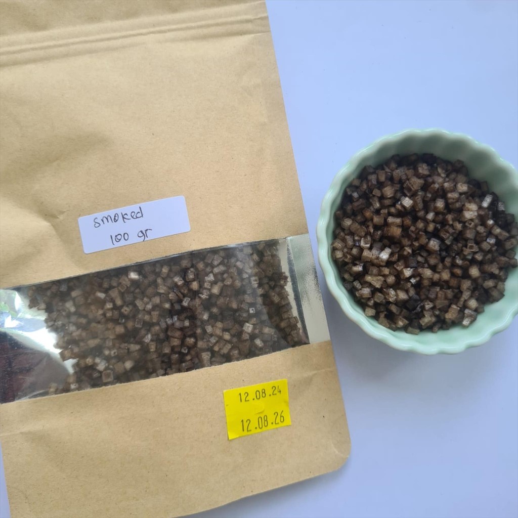 

Bali Kulkul - Smoked Sea Salt ( Garam Laut Diasapkan ) 100g