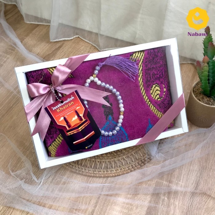 

DISKON Hampers Gift Hajj Premium Oleh Oleh Haji Umroh Khas Arab 6in1 - Sajadah Turki
