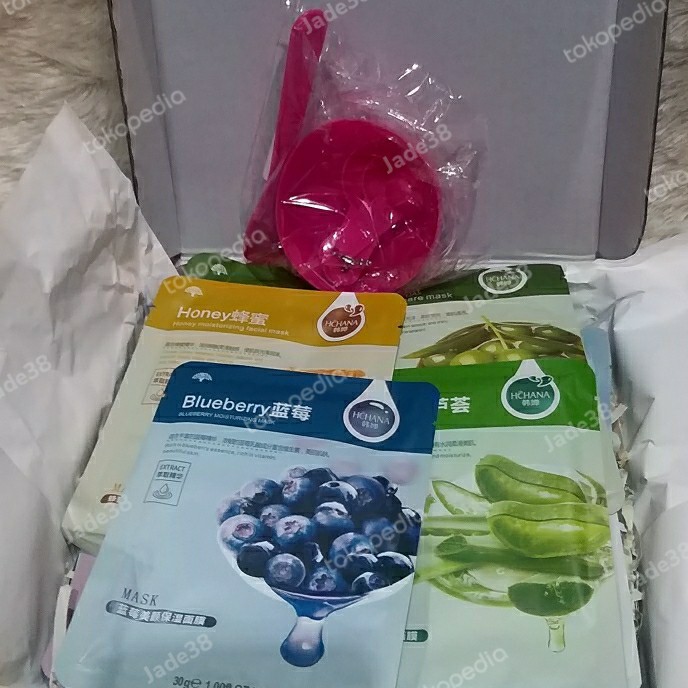 

Hampers Korea Murah Hadiah Kado Ulang Tahun Wisuda Valentine Cewek