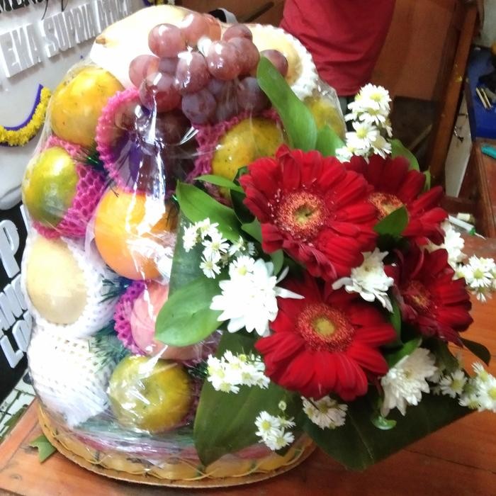 

dijual_parcel buah + Bunga cantik