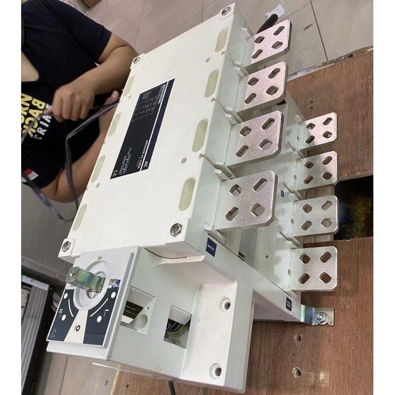 Change Over Switch/ COS Socomec 4P 1600A Manual Original