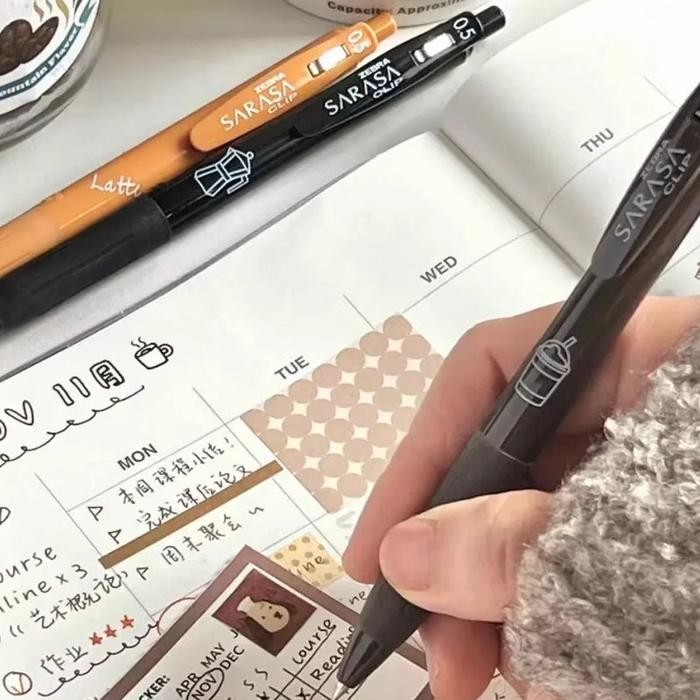 

Pulpen Gel Sarasa Vintage Coffee 0.5mm Limited Edition 100 - Alat Tulis Senang Stationery - Earl Grey