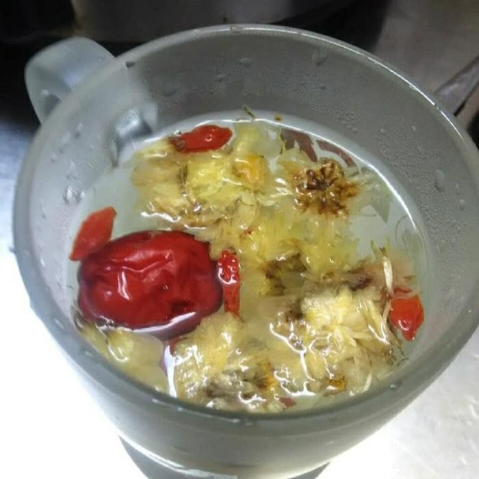 

paket teh bunga crysanthemum dengan gojiberry dan kurma merah