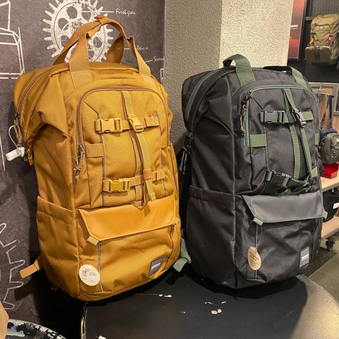 EIGER 1989 TAS RANSEL BACKPACK MULTIFUNGSI RAINTOUR 28L RIDING SERIES