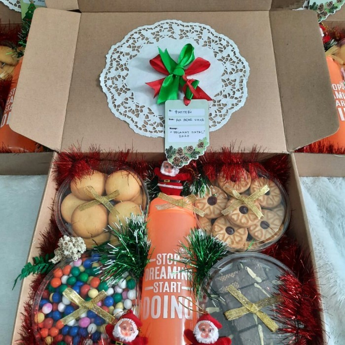 

DISKON Hampers natal/parcel natal 2020