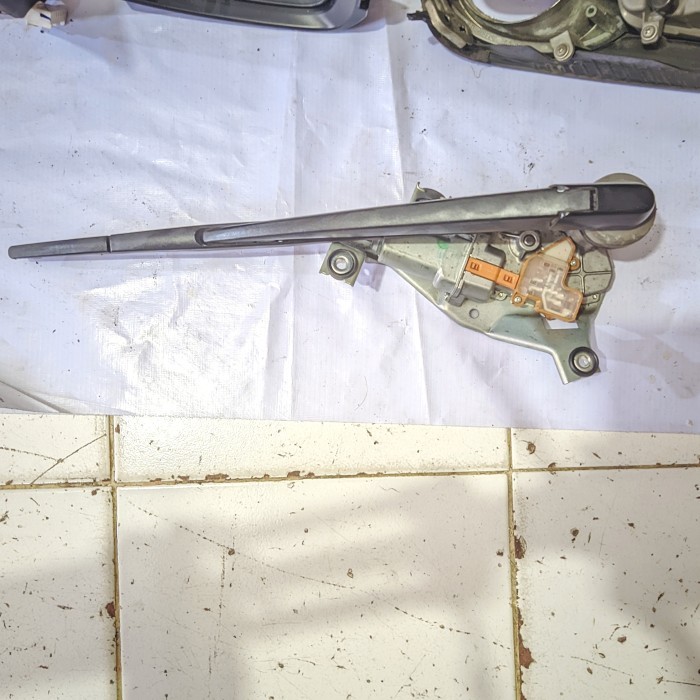 DINAMO MOTOR WIPER CRV GEN 3 BELAKANG