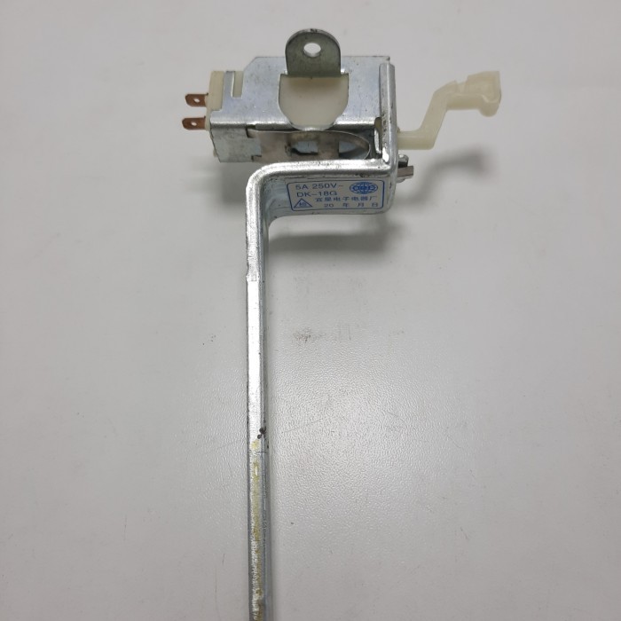 

TFE Switch Pintu Polytron 1 Tabung