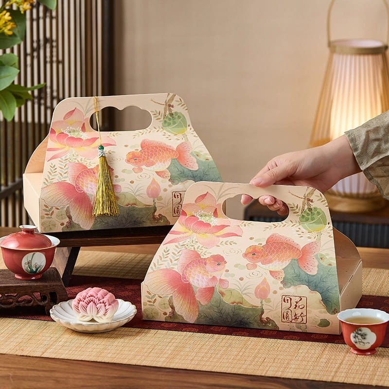 

[ORGM] LENGKAP TASSEL MEWAH | Kotak Kue Bulan Kemasan Kue Mooncake Cantik Motif Ikan Mewah