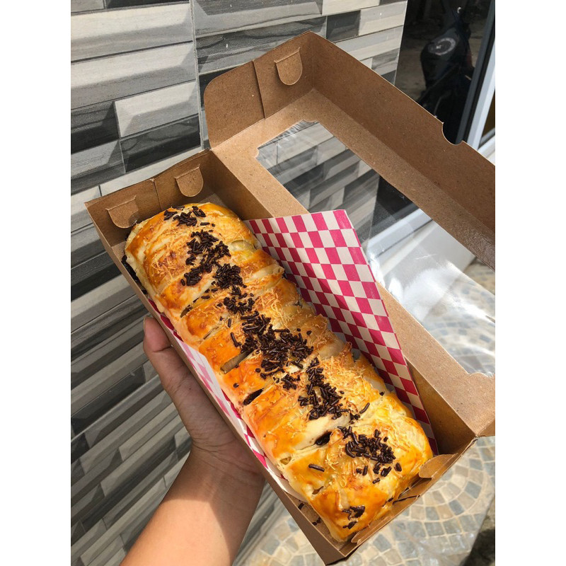 

BANANA STRUDEL PASTRY UKURAN 26x10cm CHEESE CHOCBAN PIZZA MATCHA PISTACHIO MOZARELLA BOLOGNESE