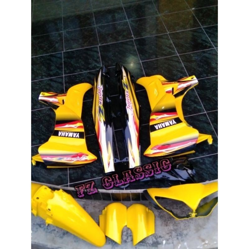 cover bodi halus Jupiter z burhan fullset bodi halus warna kuning hitam