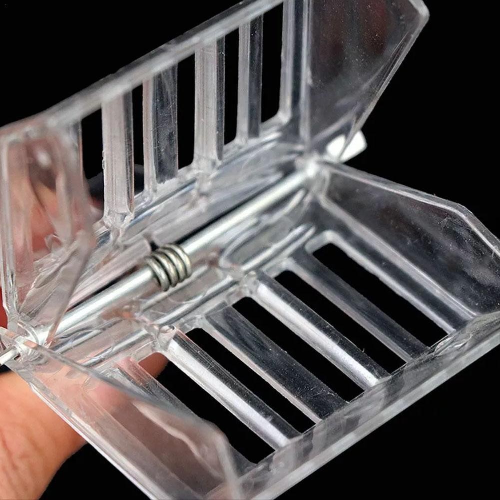 

5Pcs PET Plastic Book Clip Type Queen Cage Transparent Queen Catching Clamp Bee Queen Controller Beekeeping Tools