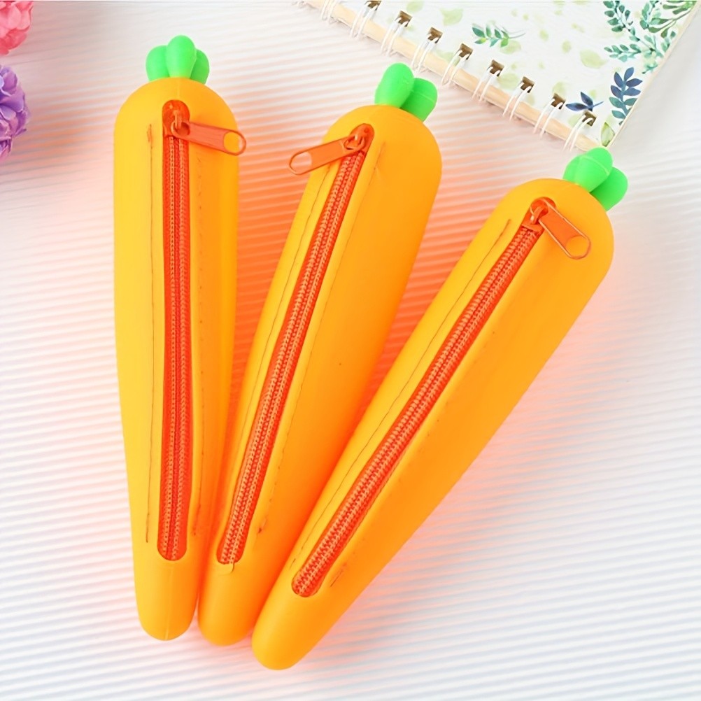 

[ COD✅ ] Kotak pensil silikon berbentuk wortel, kotak pensil berbentuk wortel yang lucu, kotak pensil silikon, kotak pensil, tas kosmetik tahan air, tas finishing, pena kosmetik, tempat pena, untuk wanita.