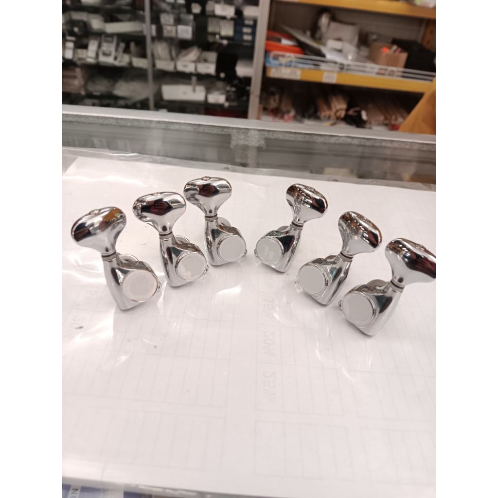 Dryer Gitar Akustik Elektrik Gotoh Style Set Crhome