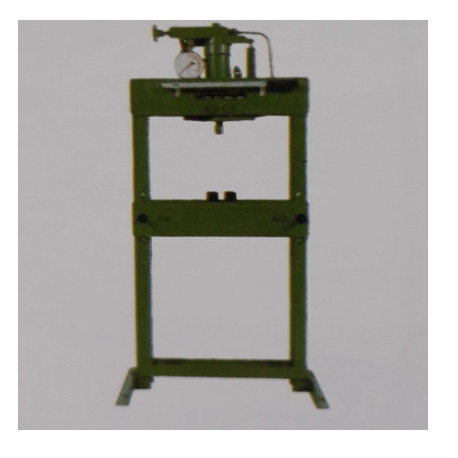 Oil Hydraulic Press NAGASAKI - Cap 5 Ton