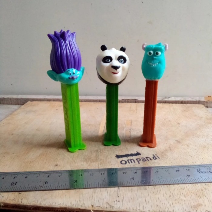 3 pcs mainan pez panda trolls monster inch Toishop
