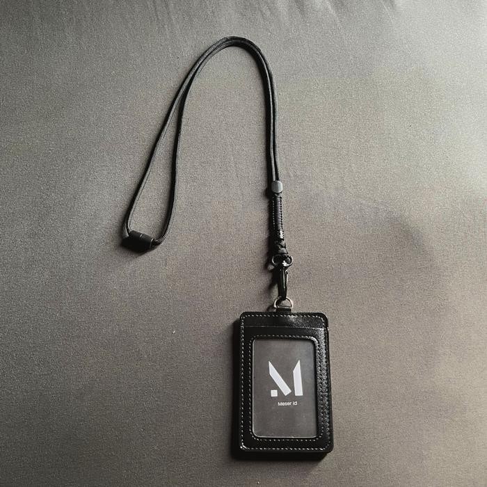 

￼Lanyard Id Card Paracord 4mm 550 lbs Card Holder 2 Slot Kartu Sintetis gantungan card tactical lanyard name tag Tali - Hitam