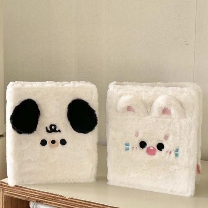 

Album Photocard Binder A5 Fluffy Edition Aidou Album Photo Card - Halaman dalam