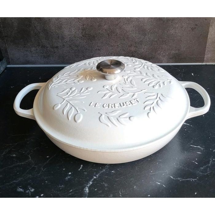 Le creuset braiser 30cm (banyak warna) - Olive branch
