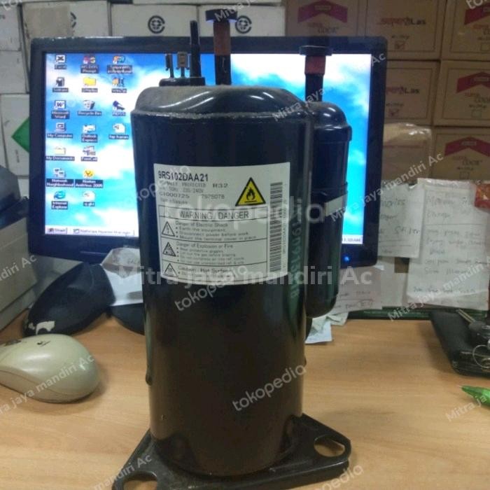 KOMPRESOR AC PANASONIC 1PK TYPE 9RS102 FREON R32