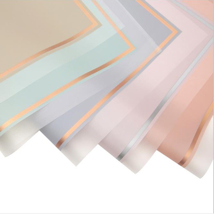 

[ 20 LEMBAR ] Kertas Bunga Cellophane Flower Wrapping Paper Varian List Gold Frame Transparan Florist Kertas Kado KB6013