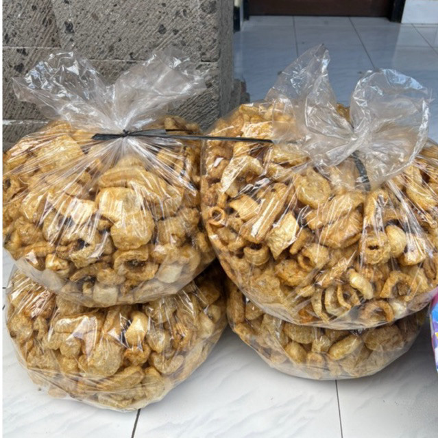 

Krupuk / Kerupuk / Rambak Kulit Babi Khas Bali Enak Gurih Garing
