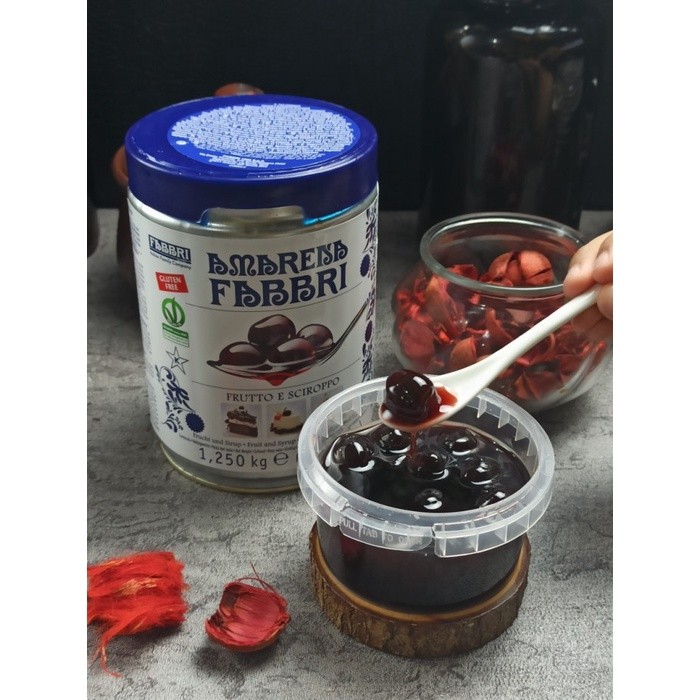 

Amarena Fabbri Cherry cherries repack 200gr Buah Ceri Sirup Gula syrup
