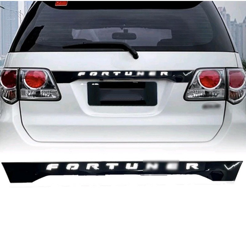 Trunklid  Lampu Trunklid Belakang LED Grand Fortuner 2012 2013 2014 2015 Running Led