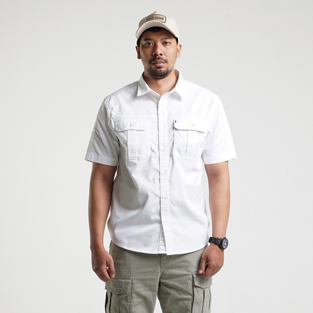 MGee Kemeja Outdoor Lengan Pendek Pria Stretch Shirt Tudor C004 White