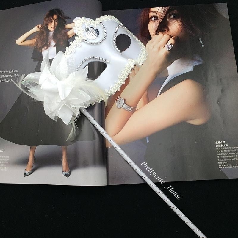 Topeng Pesta  dengan tongkat penutup wajah / Party Mask with Stick Topeng Wanita Topeng Pria Hallowe