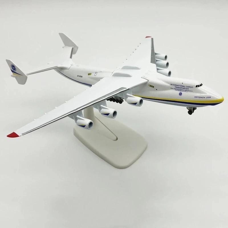 

20CM Diecast Metal Alloy Antonov An-225 "Mriya" Airplane Model 1/400 Scale Replica Model Toy For Collection