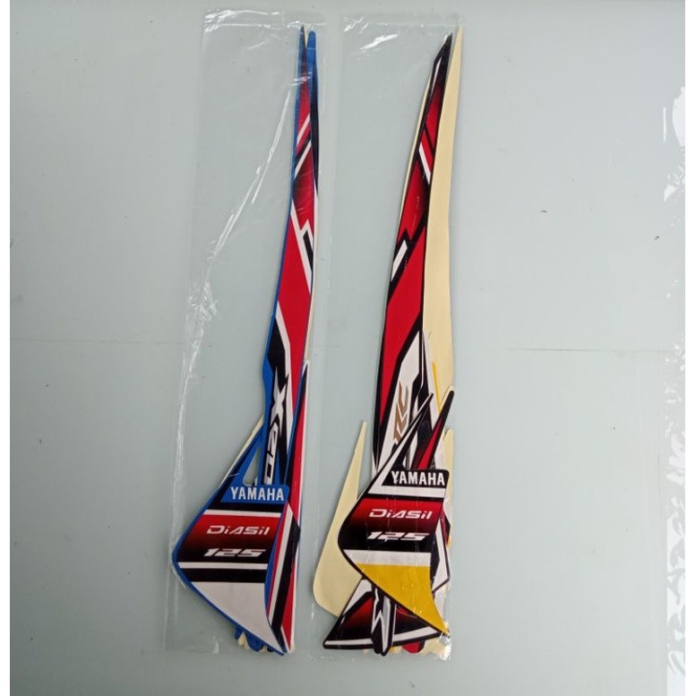 striping sticker Yamaha XEON RC 2013