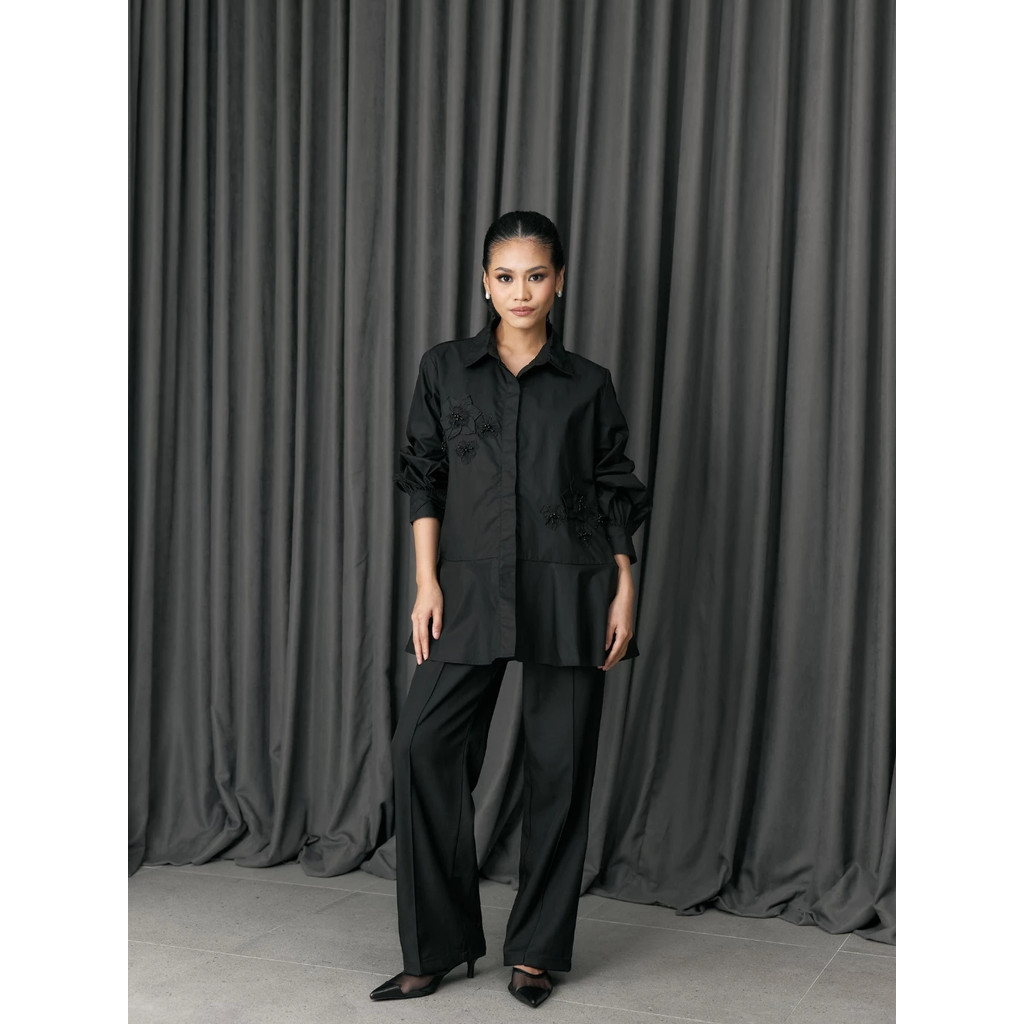 Ilana Shirt Black - Studio Tui