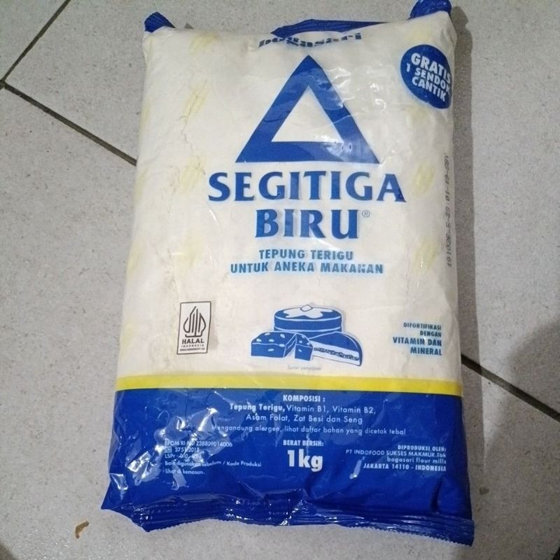 

tepung segitiga kemasan 1kg