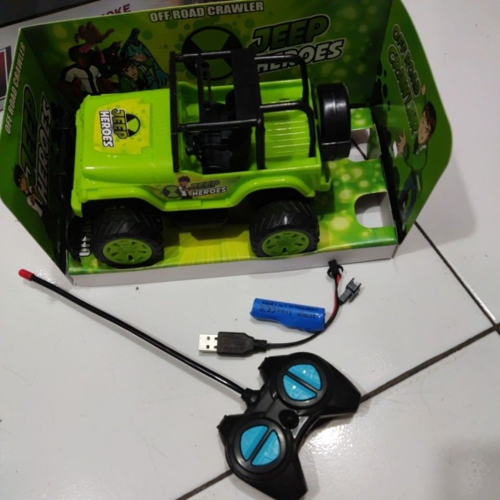 SEVS.QOR MAINAN REMOTE 1:20 ANAK JEEP HEROES BEN10 ORIGINAL CHARGER + FREE BATERAI REMOTE.
